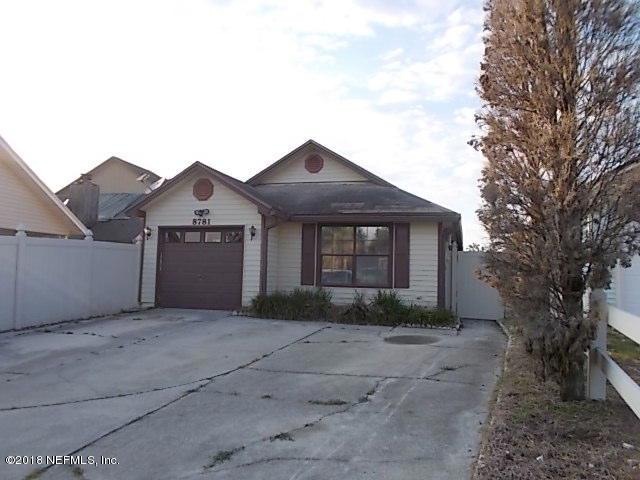 8781 Townsquare Ct, Jacksonville, FL 32216 - photo 1