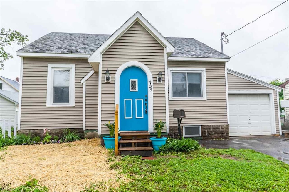 133 Division St, Schenectady, NY 12302 - photo 1