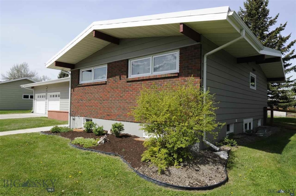 1717 S Willson Ave, Bozeman, MT 59715 - photo 1