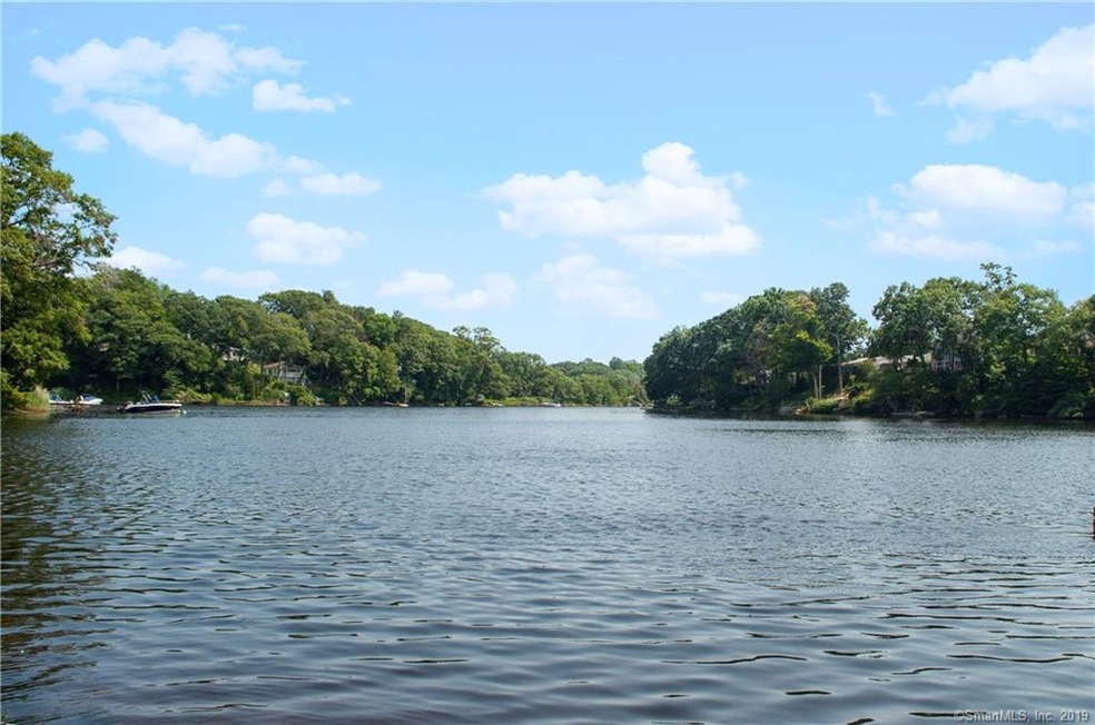 52' of Water Frontage