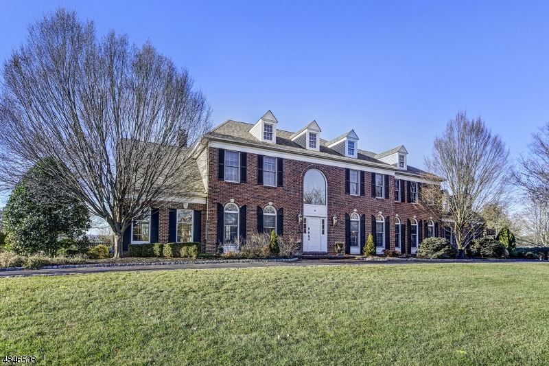 48 Silverthorn Ln, Belle Mead, NJ 08502 - photo 1