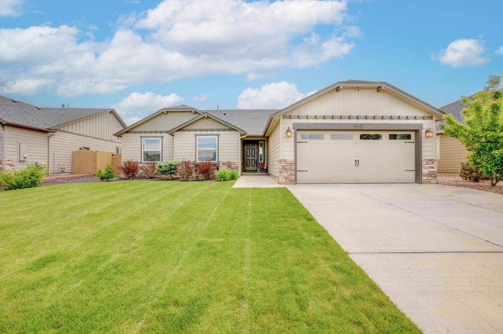 2724 SW 47th St, Redmond, OR 97756 - photo 1