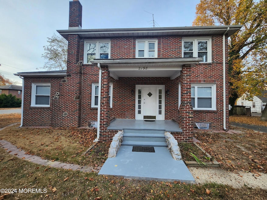 Sold $330,000 • Co-Listing Agent