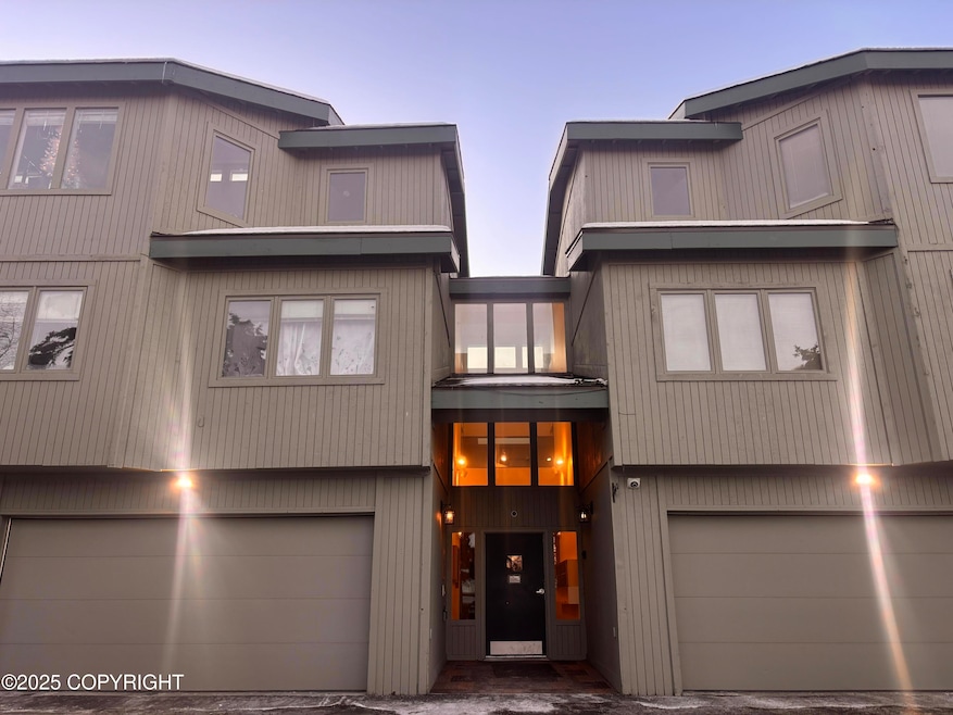 1210 E 16th Ave unit 10, Anchorage, AK 99501 - photo 1
