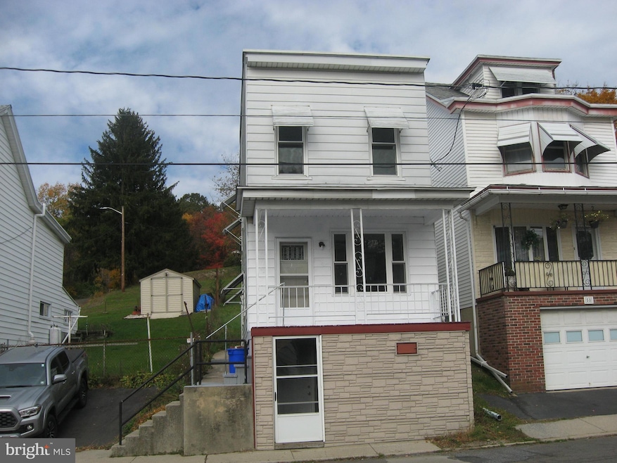 48 Ann St, Pottsville, PA 17901 - photo 1