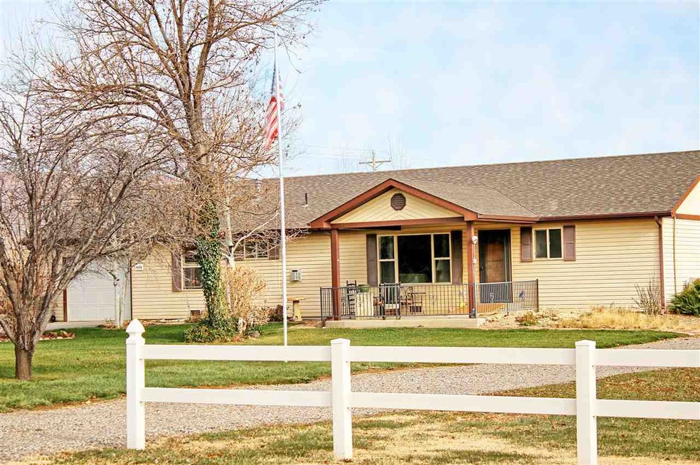 698 29 1/2 Rd, Grand Junction, CO 81504 - photo 1