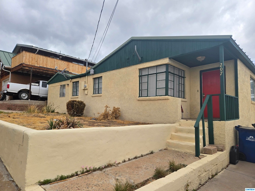 Under Contract $199,000