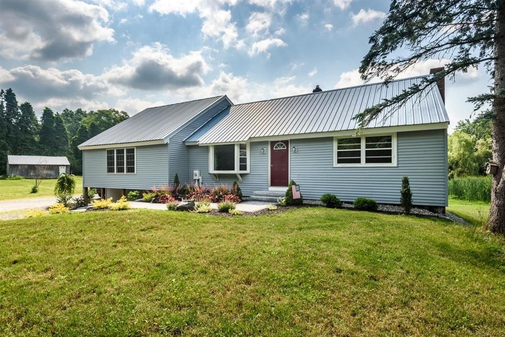 132 Union Rd, Stratham, NH 03885 - photo 1