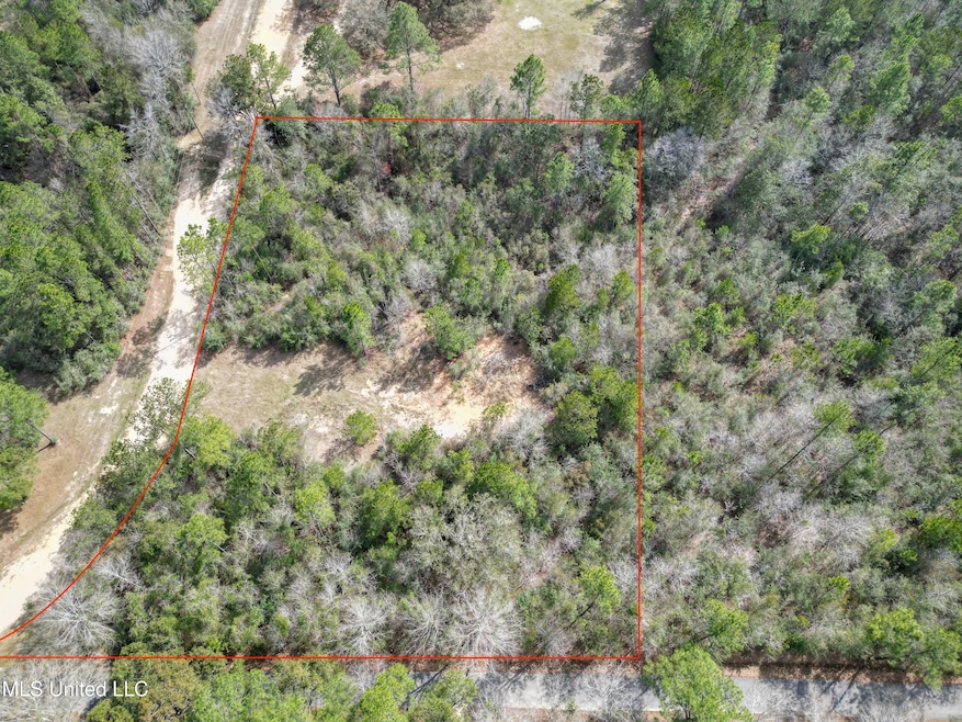 6010 Cortez Ct, Kiln, MS 39556 - photo 1