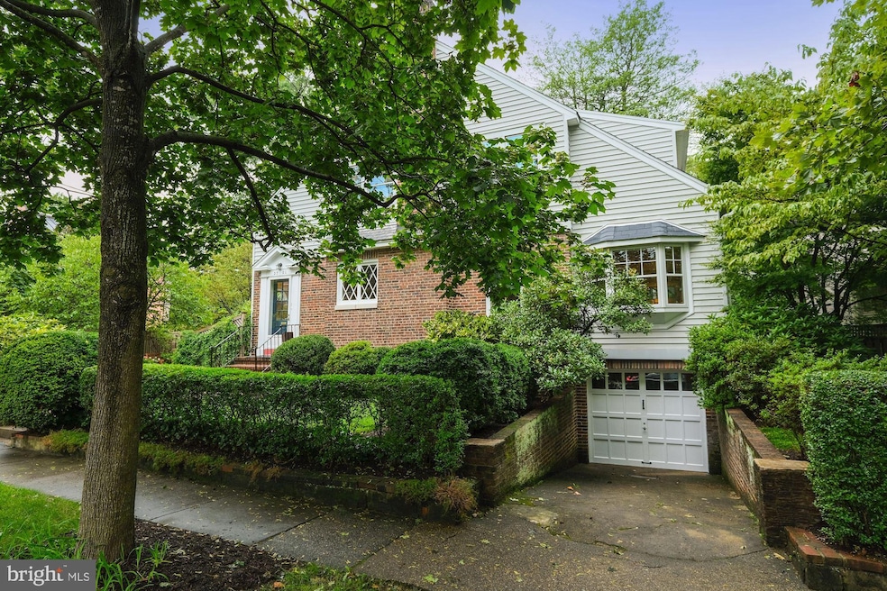 3701 Northampton St NW, Washington, DC 20015 - photo 1