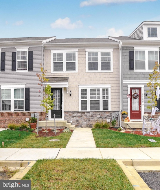 44316 Azalea Way, California, MD 20619 - photo 1