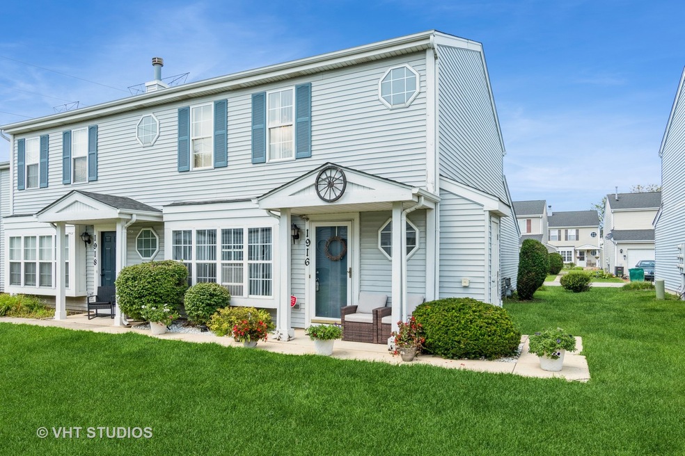 1916 Mayan Ct, Joliet, IL 60435 - photo 1