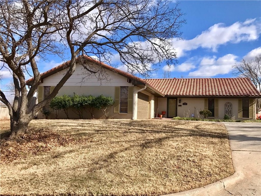 6204 N Harvard Ave, Oklahoma City, OK 73122 - photo 1