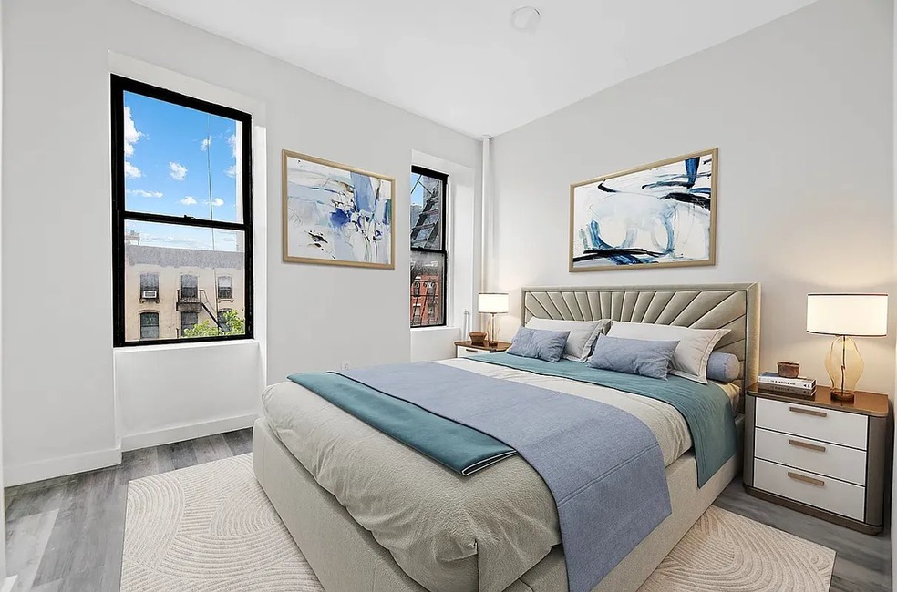 532 9th Ave unit 2 D, New York, NY 10018 - photo 1