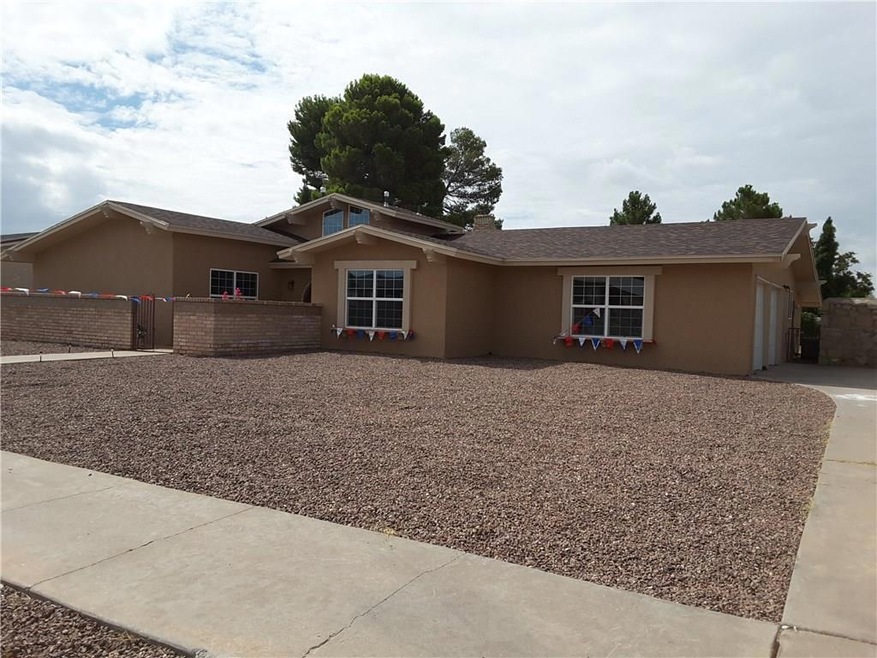 10708 La Subida Dr, El Paso, TX 79935 - photo 1