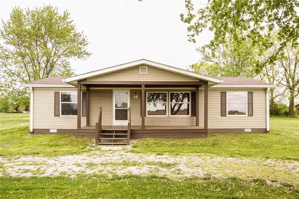 7038 E 400 S, Franklin, IN 46131 - photo 1