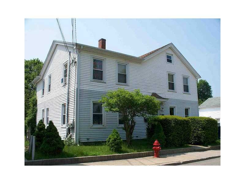 12 Pierce St unit 2, Westerly, RI 02891 - photo 1