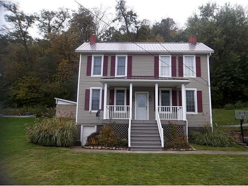 Exterior Front. Great Curb Appeal...