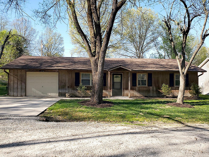 3703 W Timber View Dr_front