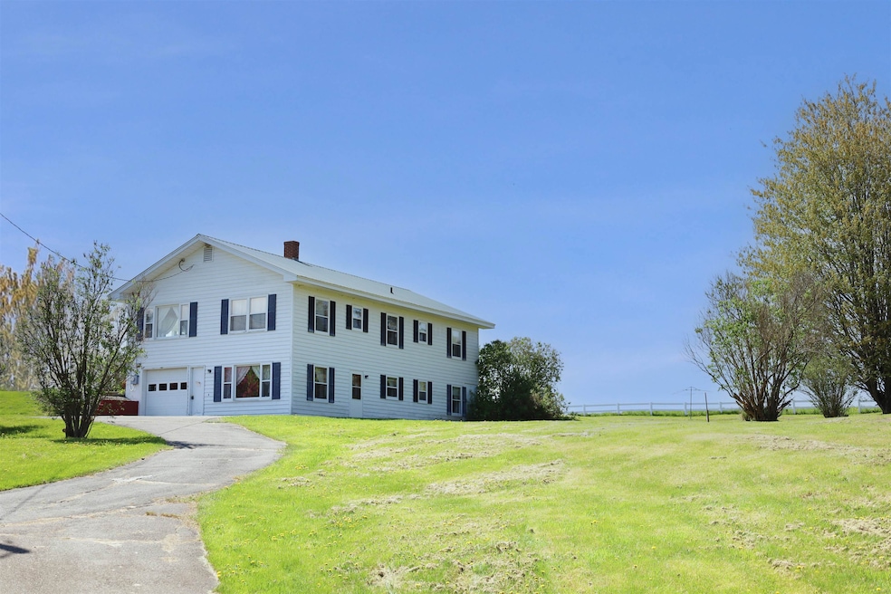 3085 Red Village Rd, Lyndon, VT 05851 - photo 1