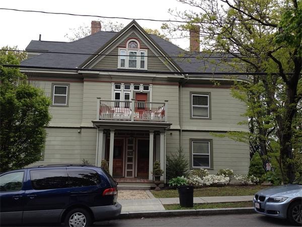 139 Winthrop Rd unit 2, Brookline, MA 02445 - photo 1