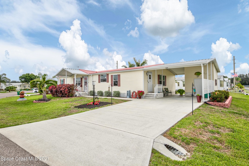 7697 Fox Hunter Cir-4
