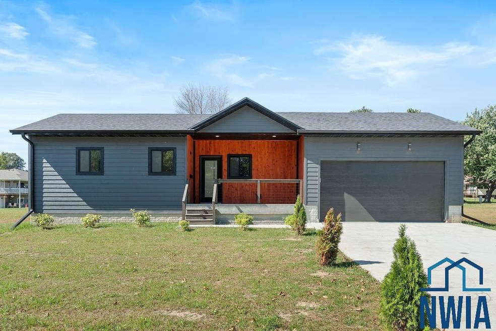 707 S Greene St, Rock Rapids, IA 51246 - photo 1