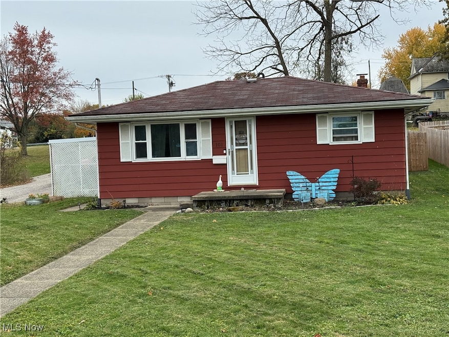 101 W 12th St, Ashland, OH 44805 - photo 1
