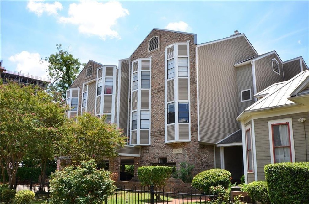 915 W 23rd St unit 201, Austin, TX 78705 - photo 1