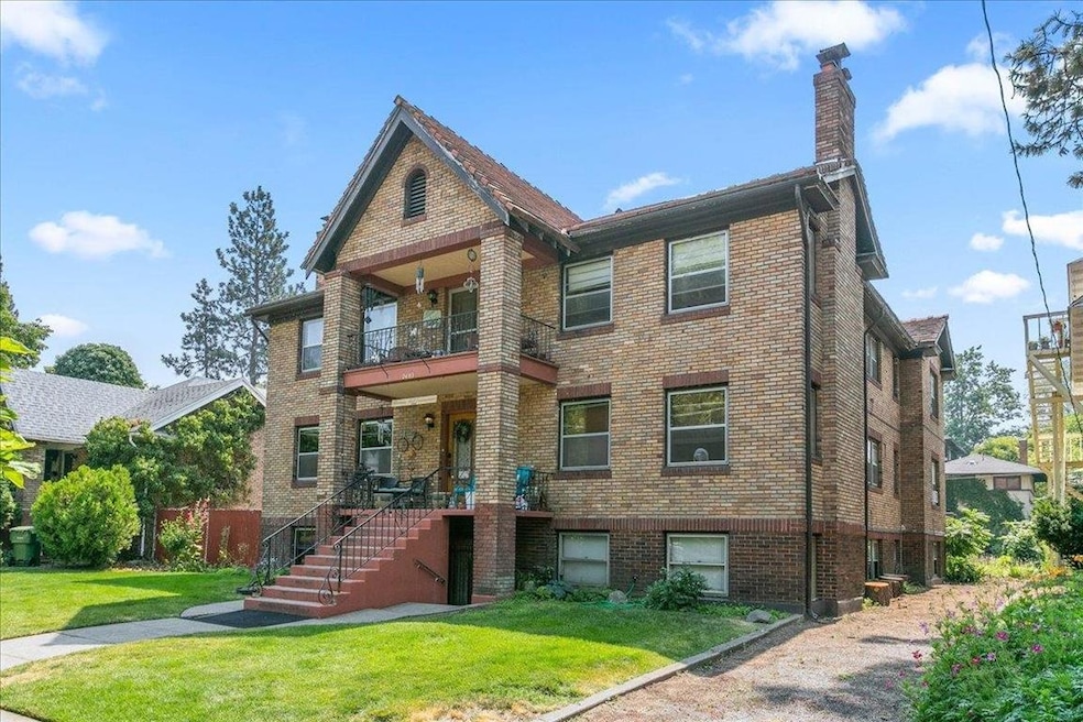 2407 W Pacific Ave unit A, Spokane, WA 99201 - photo 1