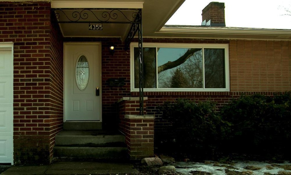 4355 E Mound St, Columbus, OH 43227 - photo 1