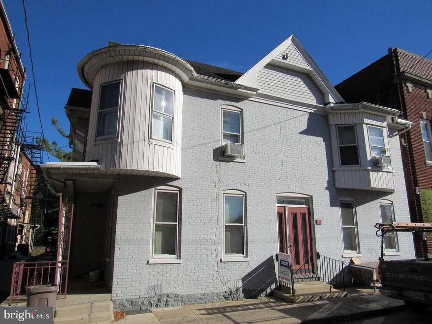 11 S Church St unit 2, Waynesboro, PA 17268 - photo 1