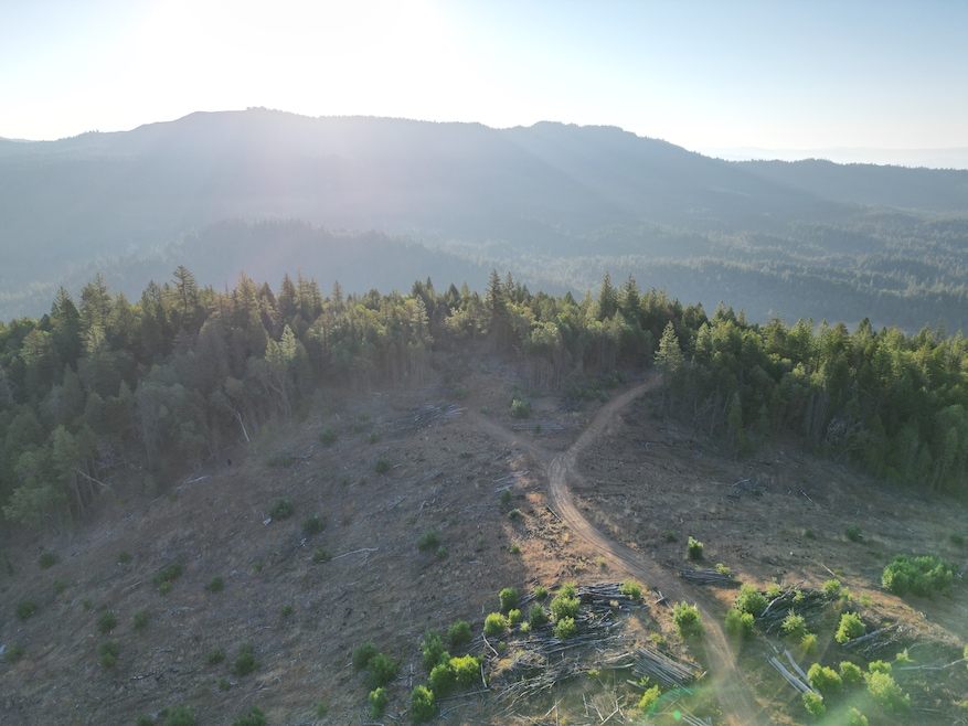 0 E Evans Creek Rd unit 11568775, Rogue River, OR 97537 - photo 1