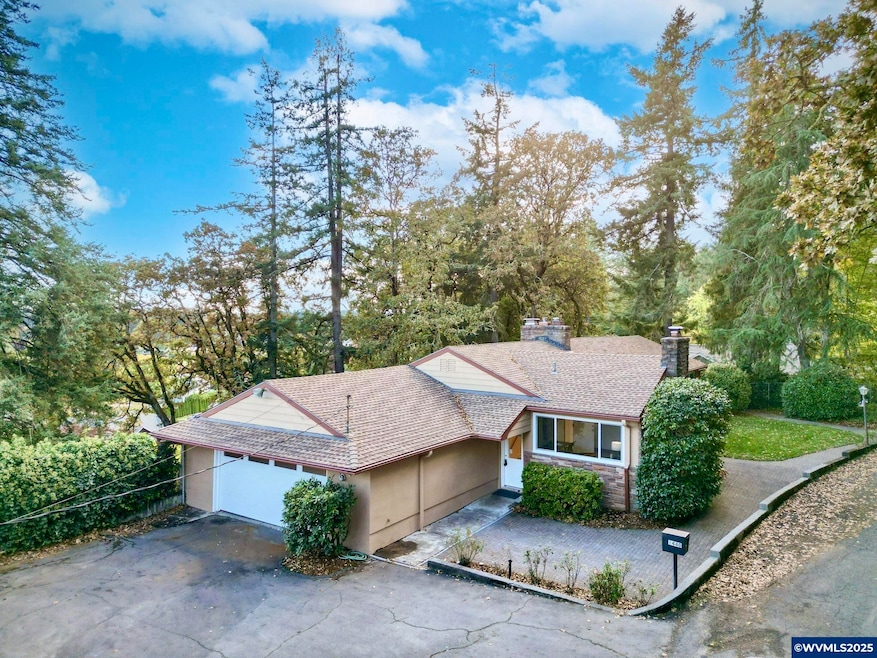 For Sale $710,000 • Co-Listing Agent