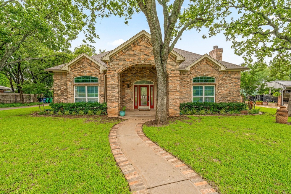 Under Contract $449,900