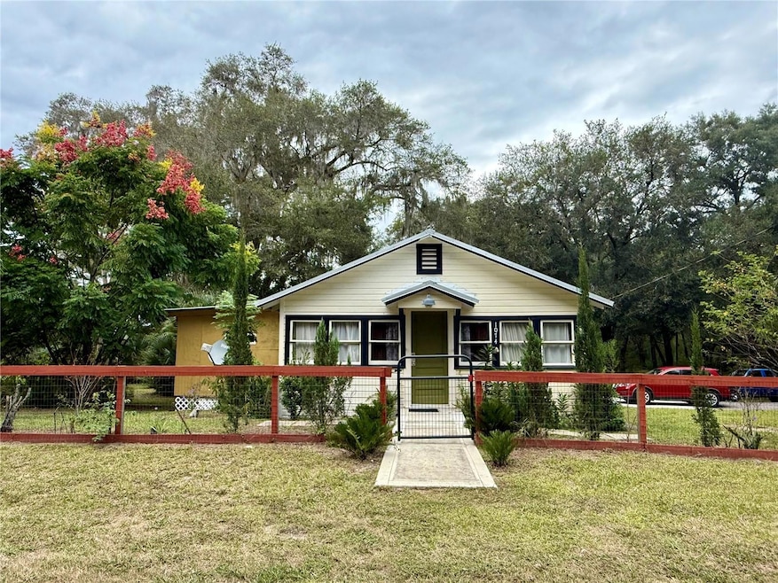 Pending $242,000 • Co-Listing Agent