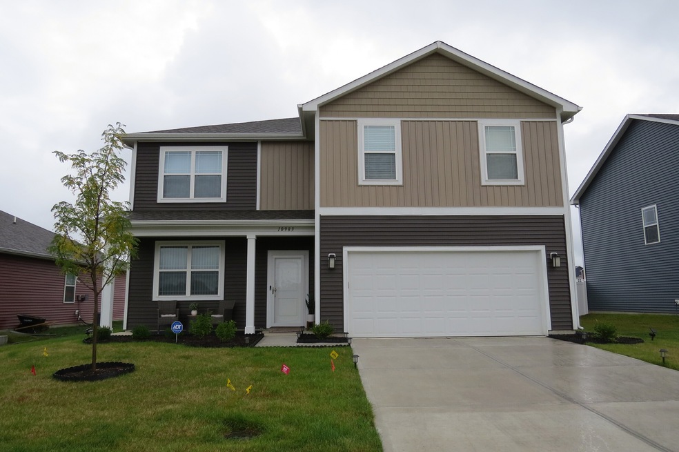 10983 N Heirloom Dr, Monrovia, IN 46157 - photo 1