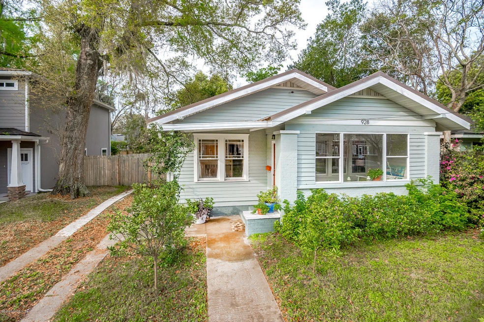 928 Wolfe St, Jacksonville, FL 32205 - photo 1