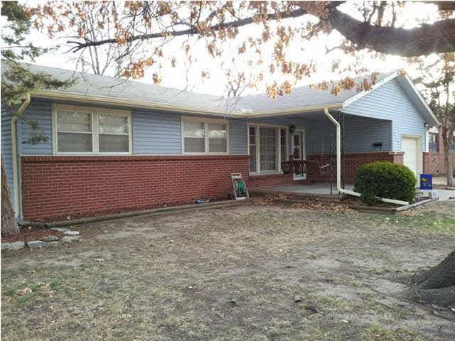 UPDATED MOVE IN READY NEW ROOF, GUTTERS AND COVERS