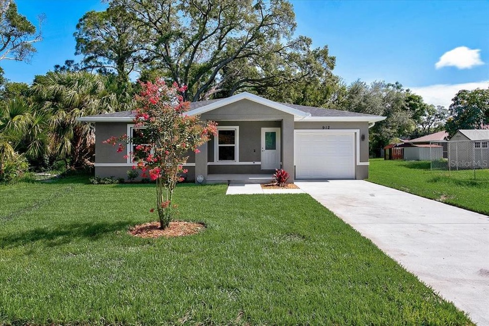 912 Nichalson St, Clearwater, FL 33755 - photo 1