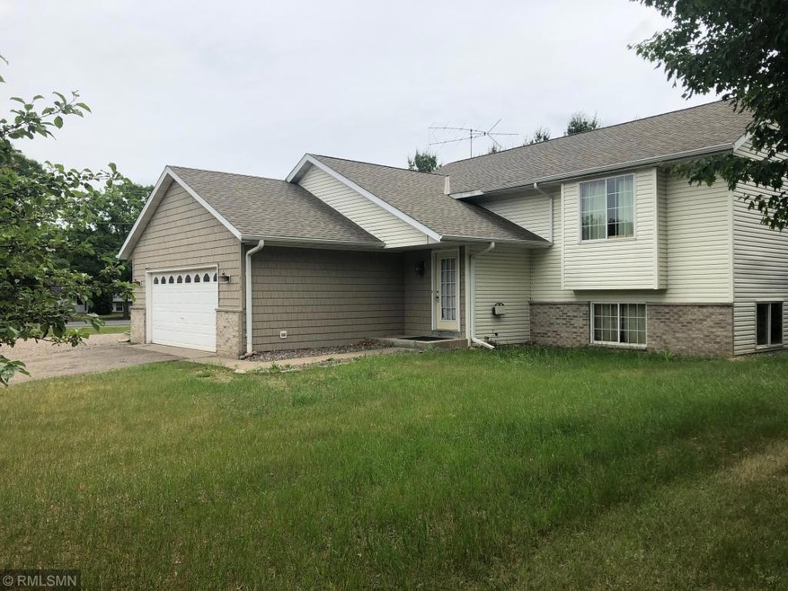4BR/2BA