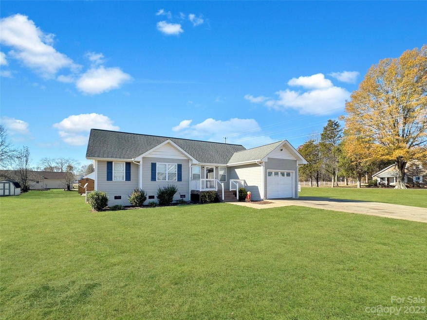 106 Hyde Ln, Statesville, NC 28625 - photo 1