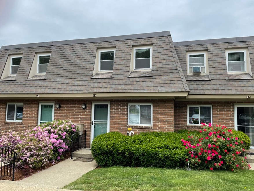 13 Walcott Valley Dr, Hopkinton, MA 01748 - photo 1