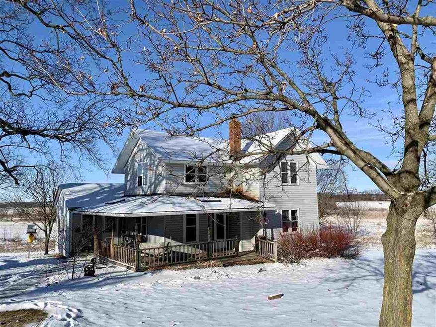 N9183 Legler Rd, Brooklyn, WI 53521 - photo 1