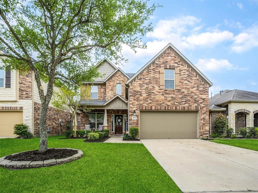 27515 Gracefield Ln, Fulshear, TX 77441 - photo 1