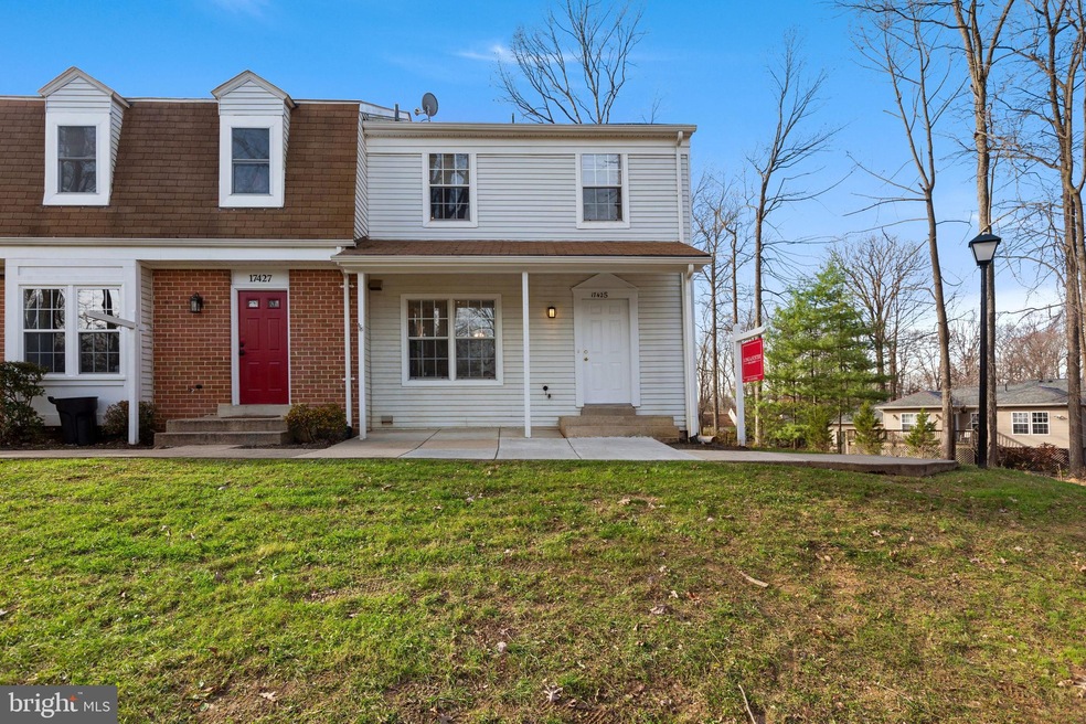 17425 Pipers Way, Olney, MD 20832 - photo 1