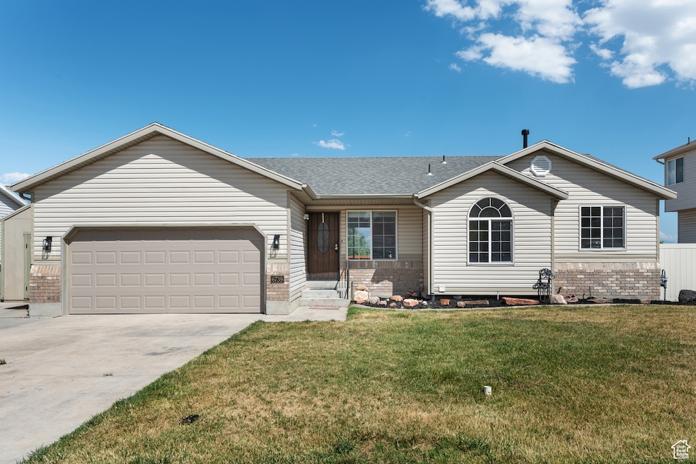 6739 S Sol Rise Dr, West Jordan, UT 84081 - photo 1