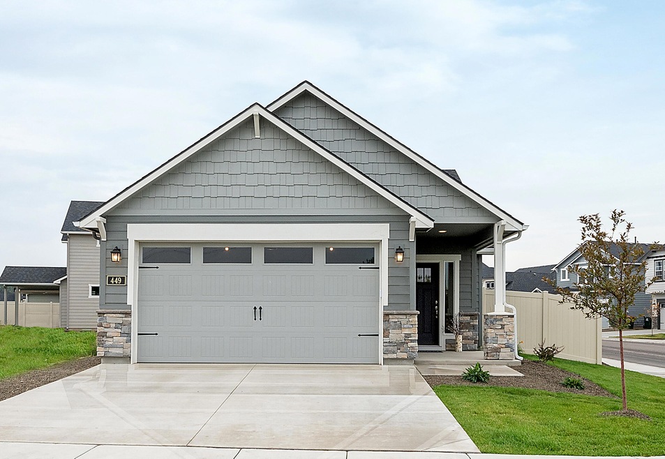 Canyon Exterior