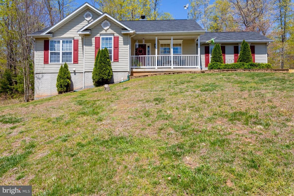 26153 Hetfield Dr, Unionville, VA 22567 - photo 1
