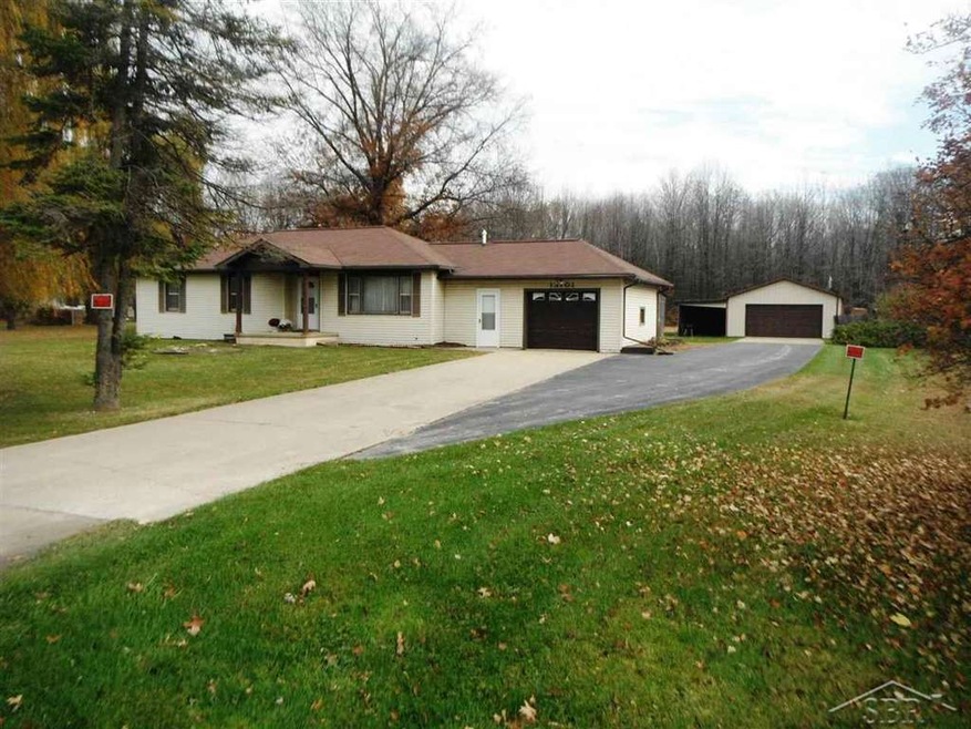 13101 S Sheridan Rd, Montrose, MI 48457 - photo 1